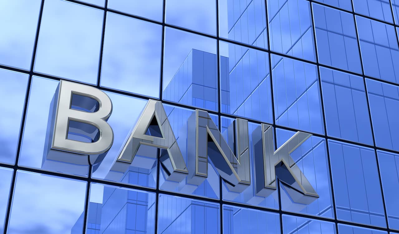 Roszczenie Alior Bank w połowie oddalone