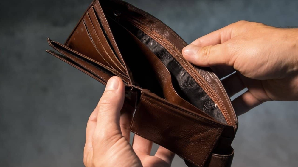 Poli Invest pozywał Klientkę Poli Invest pozywał Klientkę