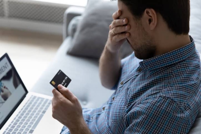 Pożyczki online i pętla zadłużenia