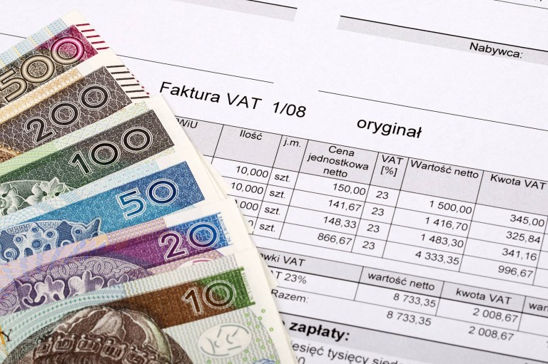 Polish VAT invoice with Polish Zloty