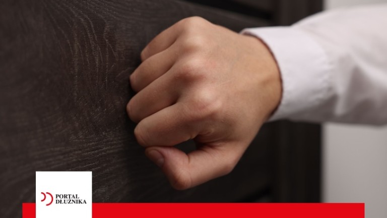 Czym jest oddłużanie komornicze