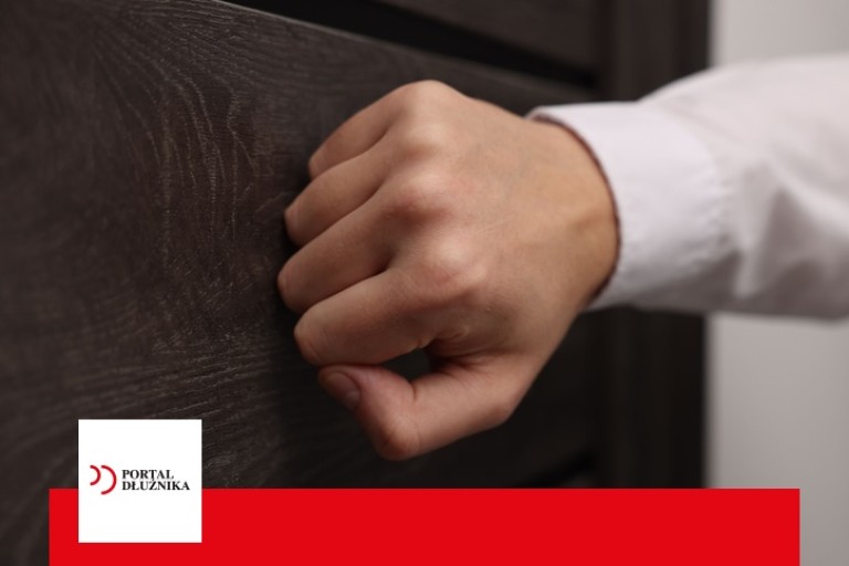 Czym jest oddłużanie komornicze