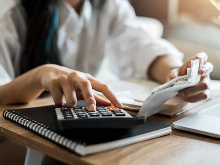 Całościowe oddłużanie osób prywatnych Całościowe oddłużanie osób prywatnych